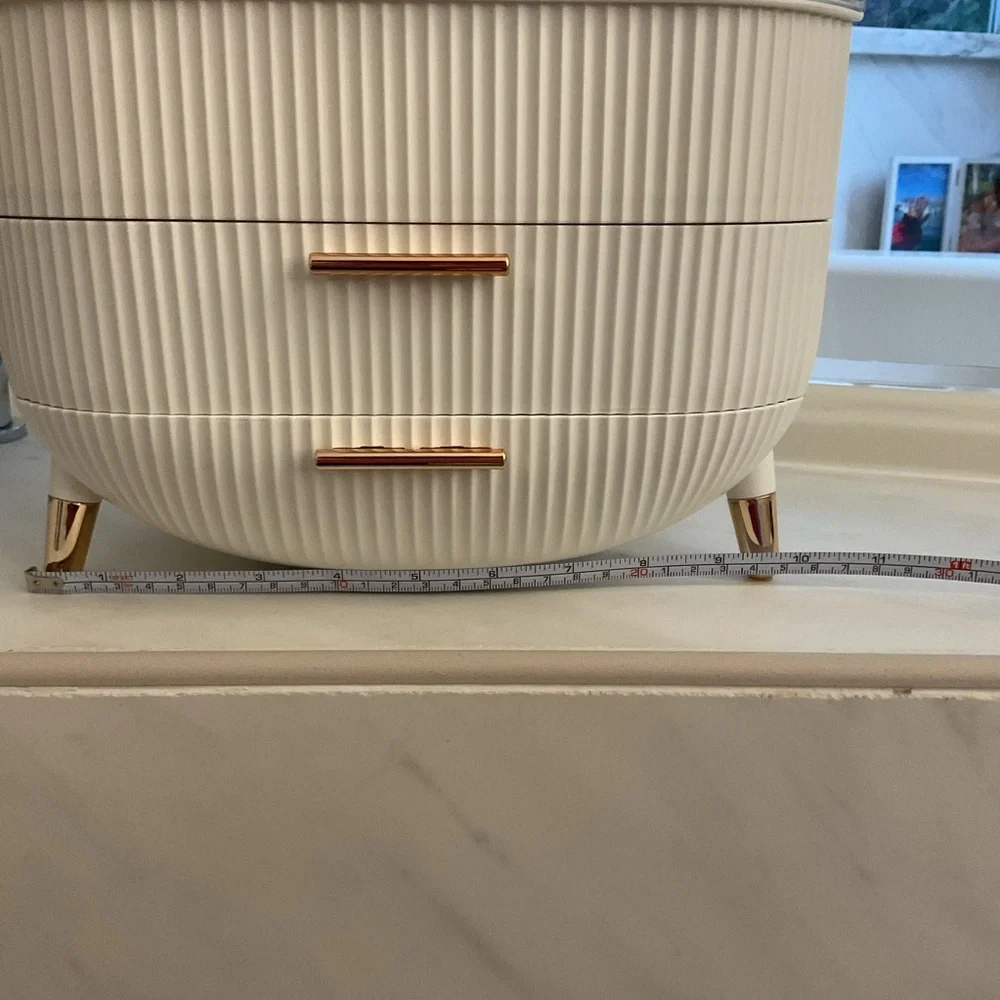 Sephora: Cream & Rose Gold Beauty Organizer - Picture 5 of 5